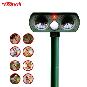 Outdoor Waterproof Solar Eco-Friendly Repellent PIR Sensor for Dogs Cats Squirrels Moles Ultrasonic Animal Repeller