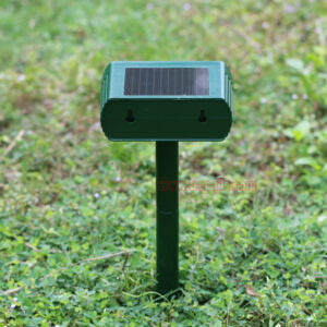 Garden LED Infrared Solar Mouse Dog Repellent with PIR Sensor Ultrasonic Animal Repeller - Image 13