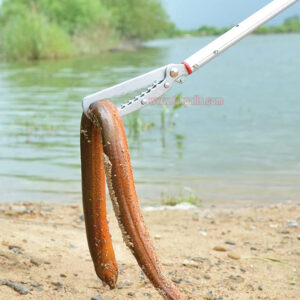 Outdoor Aquaculture Adjustable Fishing Tong Telescopic Eel Clamp Extendable Snake Catcher with Safety Lock - Image 15