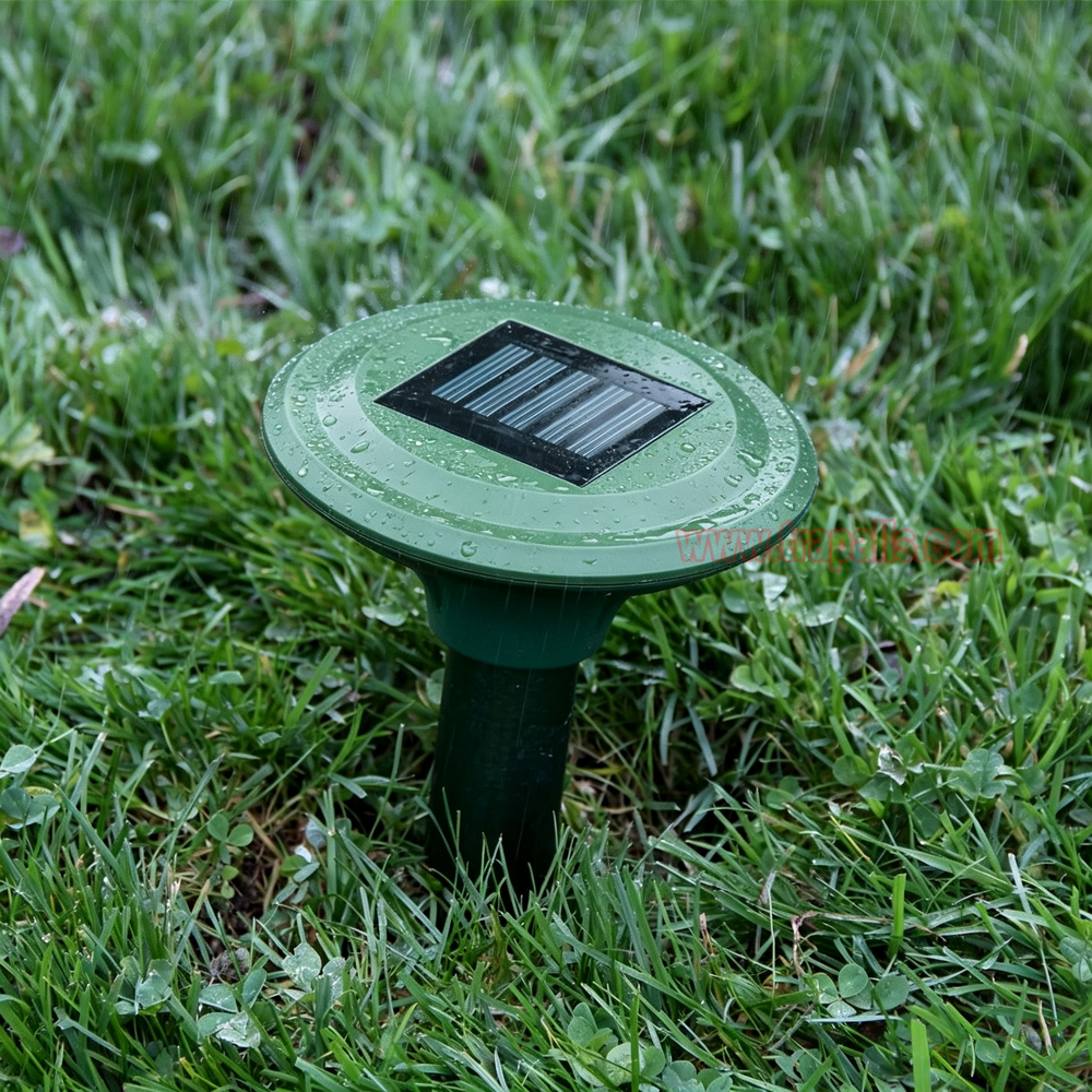 Outdoor Waterproof Solar Smart Variable Frequency Gopher Vole Snake Deterrent Ultrasonic Mole Repeller - Image 10
