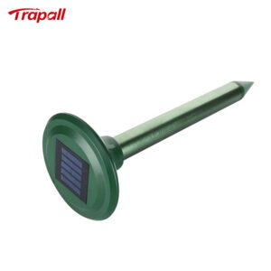 Outdoor Waterproof Solar Smart Variable Frequency Gopher Vole Snake Deterrent Ultrasonic Mole Repeller
